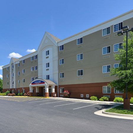 Candlewood Suites Winchester, An Ihg Hotel Esterno foto