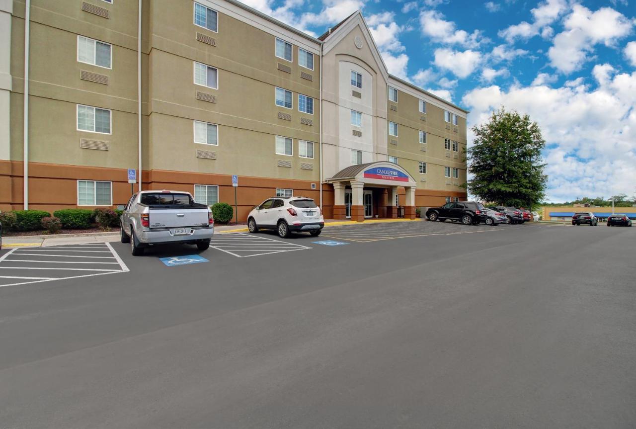 Candlewood Suites Winchester By Ihg Esterno foto