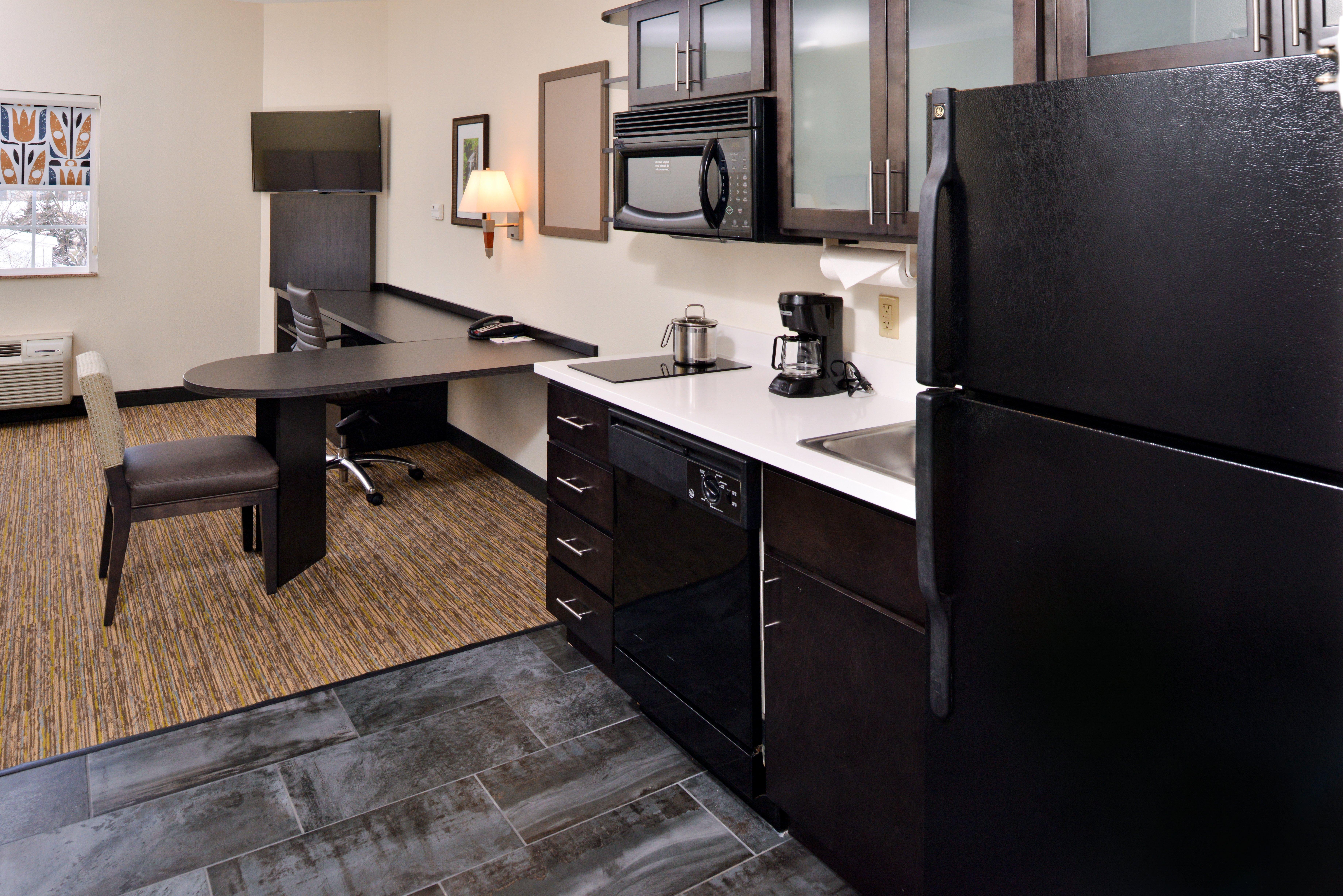 Candlewood Suites Winchester By Ihg Esterno foto