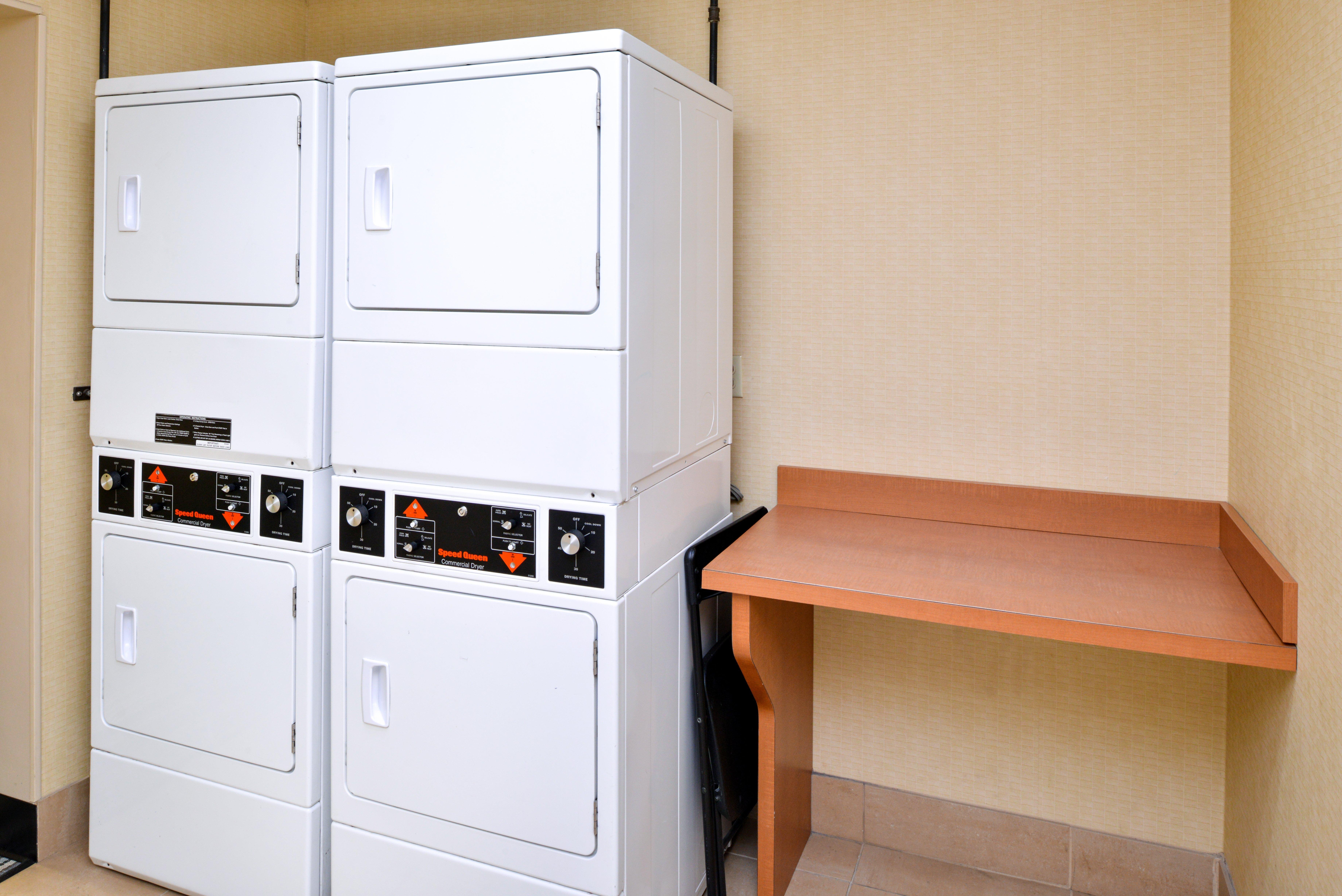 Candlewood Suites Winchester By Ihg Esterno foto