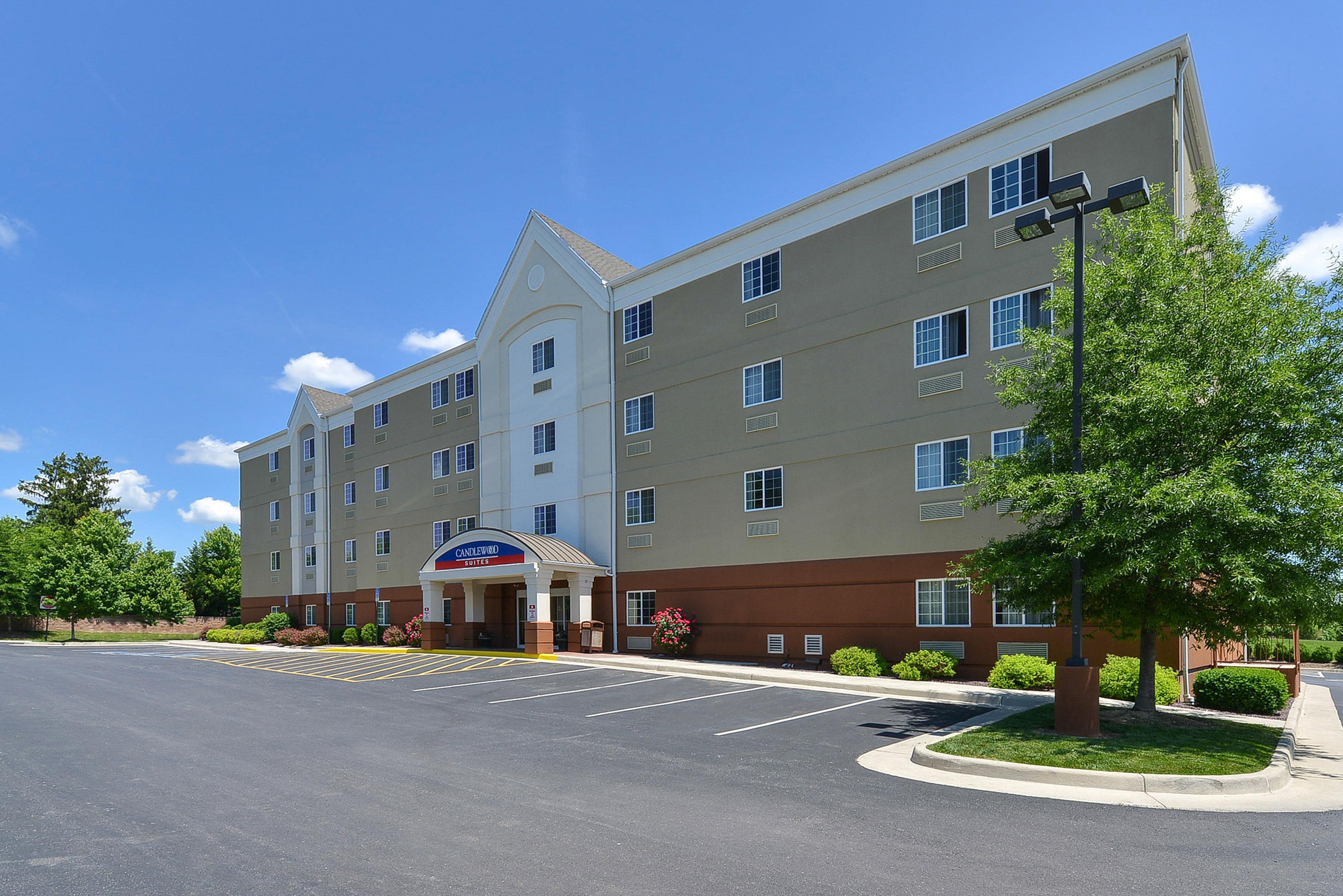 Candlewood Suites Winchester, An Ihg Hotel Esterno foto